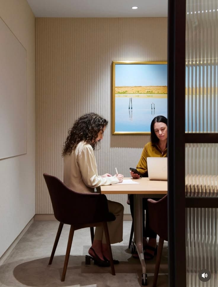 Professional meeting between clinician and dementia care coordinator